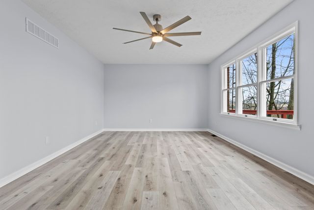 209 Oregon Road, Salvisa, KY 40372