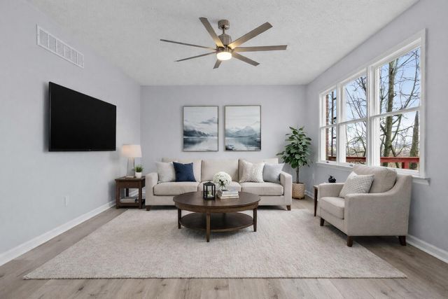 209 Oregon Road, Salvisa, KY 40372