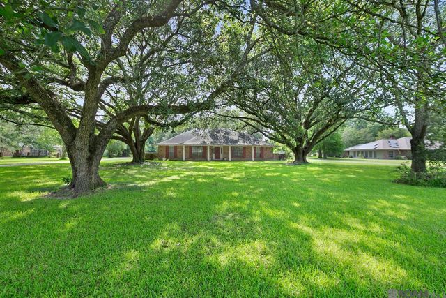 7958 Antioch Rd, Saint George, LA 70817