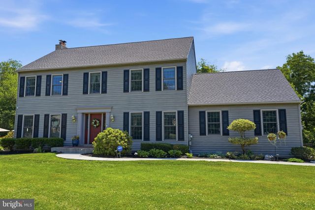 16 JENNIFER LN, Churchville, PA 18966