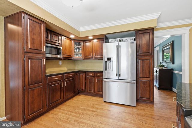 16 JENNIFER LN, Churchville, PA 18966
