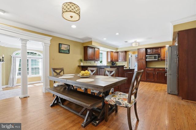 16 JENNIFER LN, Churchville, PA 18966