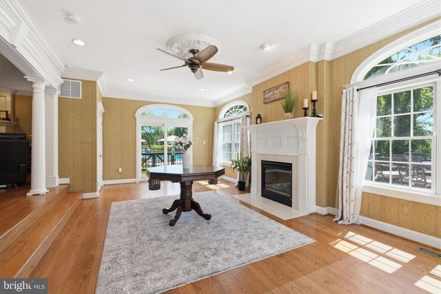 16 JENNIFER LN, Churchville, PA 18966