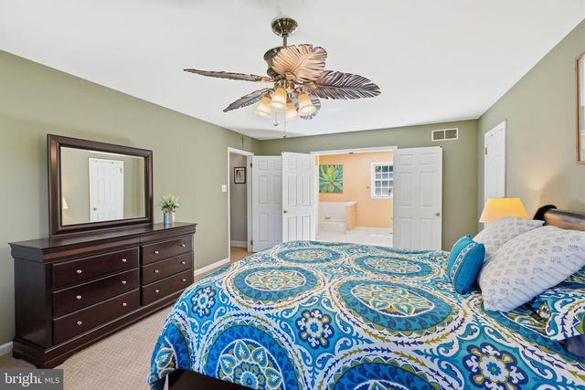 16 JENNIFER LN, Churchville, PA 18966