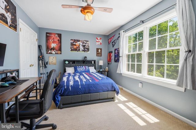 16 JENNIFER LN, Churchville, PA 18966