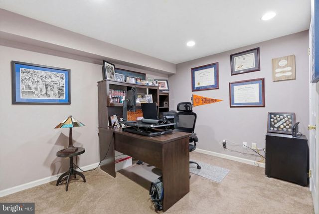 16 JENNIFER LN, Churchville, PA 18966