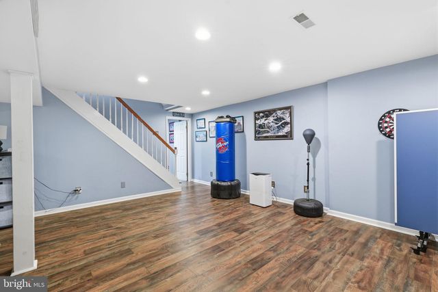 16 JENNIFER LN, Churchville, PA 18966