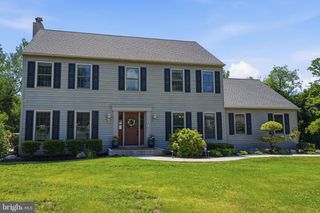 16 JENNIFER LN, Churchville, PA 18966