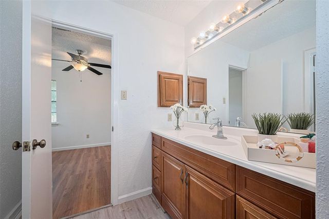 9302 Moorfield Ct, Houston, TX 77083