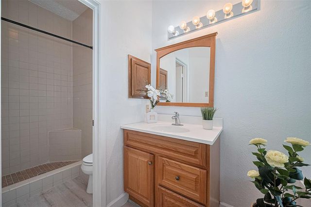 9302 Moorfield Ct, Houston, TX 77083
