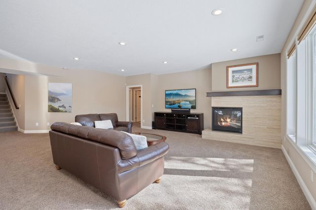 6357 Coteau Trail, Eden Prairie, MN 55344