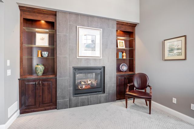 6357 Coteau Trail, Eden Prairie, MN 55344