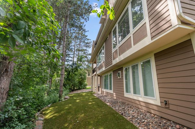 6357 Coteau Trail, Eden Prairie, MN 55344