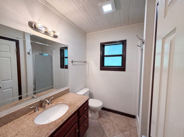 240 Shawna Ln, Hillsboro, TN 37342