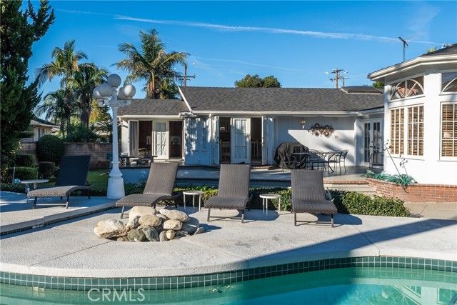 1426 E Puente, Covina, CA 91724