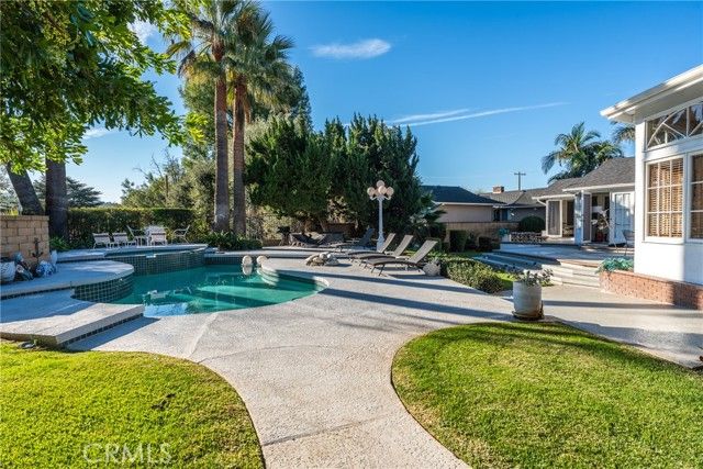 1426 E Puente, Covina, CA 91724