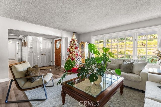 1426 E Puente, Covina, CA 91724