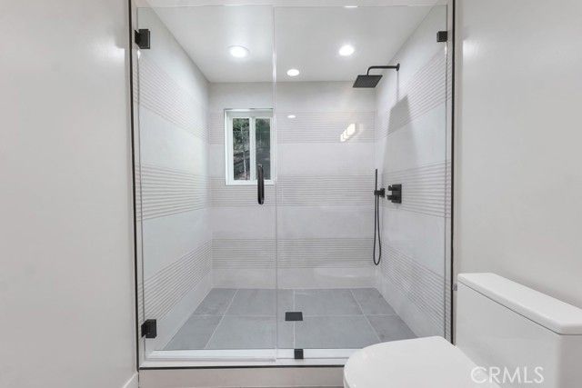 19653 Valdez Drive, Tarzana (los Angeles), CA 91356