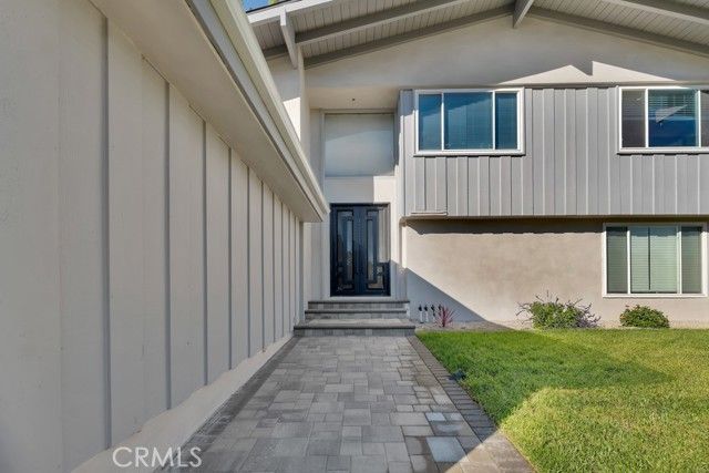 19653 Valdez Drive, Tarzana (los Angeles), CA 91356