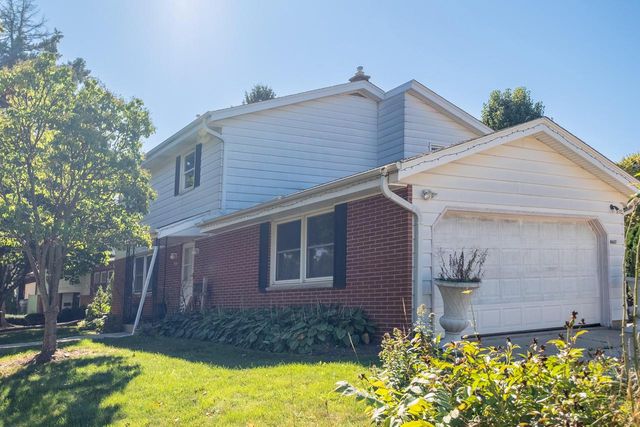 4667 N 86th STREET, Milwaukee, WI 53225