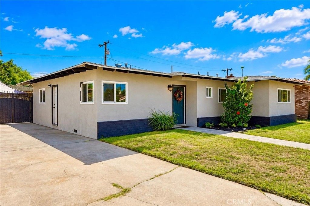 17359 Hawthorne Avenue, Fontana, CA 92335 — photo 2