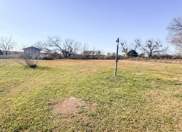 119 Autumn Drive, Early, TX 76802