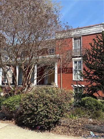 115 S Market St, Petersburg, VA 23803