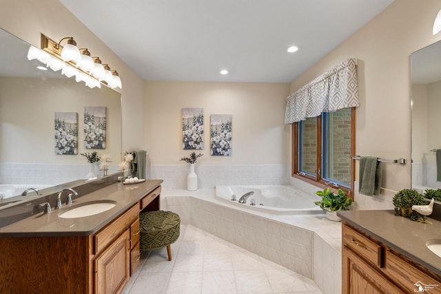 1573 W Erie Road, Bedford Twp, MI 48182