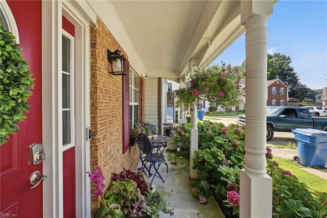 4705 Glencoe LN, Virginia Beach, VA 23464