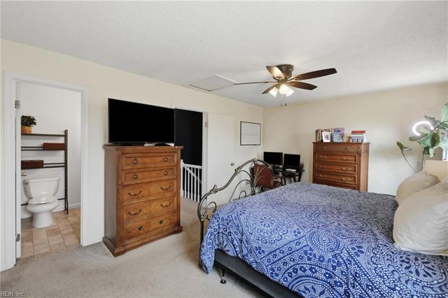 4705 Glencoe LN, Virginia Beach, VA 23464