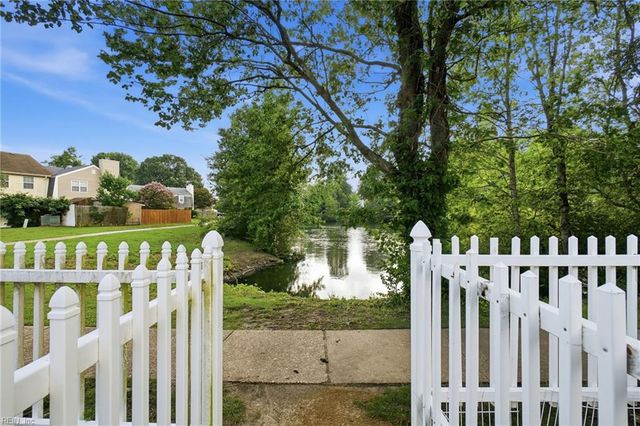 4705 Glencoe LN, Virginia Beach, VA 23464