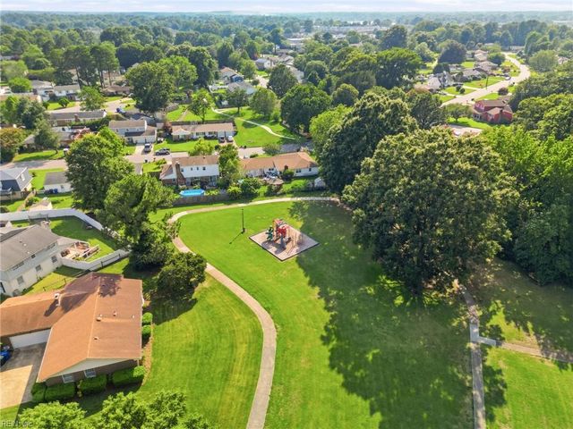 4705 Glencoe LN, Virginia Beach, VA 23464