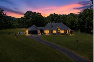 1502 Smithfield Lane, Young Harris, GA 30582
