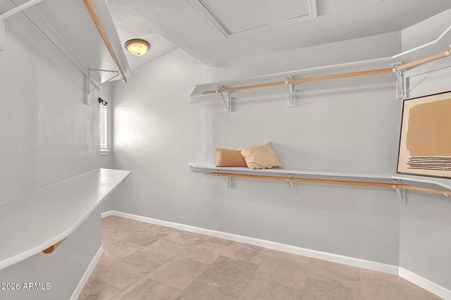 1620 W HACKBERRY Drive, Chandler, AZ 85248