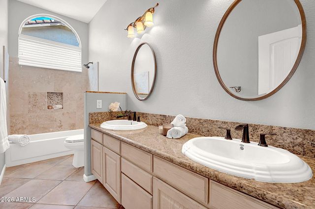 1620 W HACKBERRY Drive, Chandler, AZ 85248