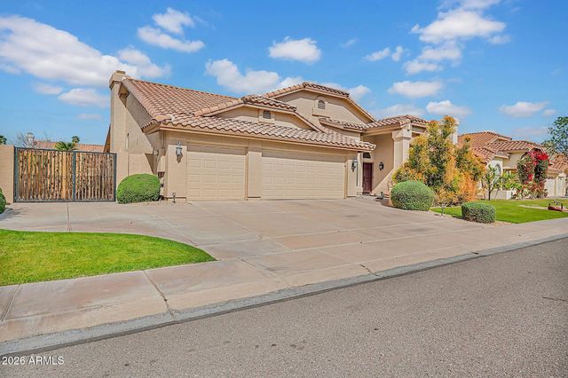 1620 W HACKBERRY Drive, Chandler, AZ 85248