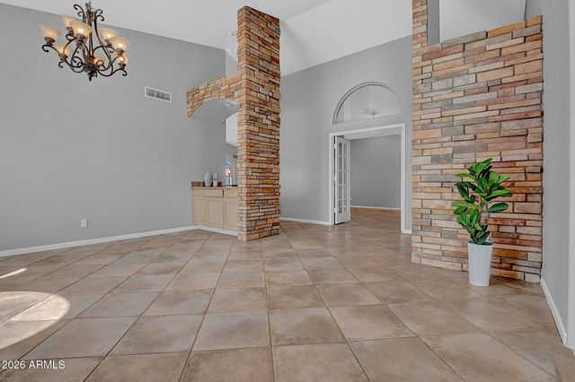 1620 W HACKBERRY Drive, Chandler, AZ 85248