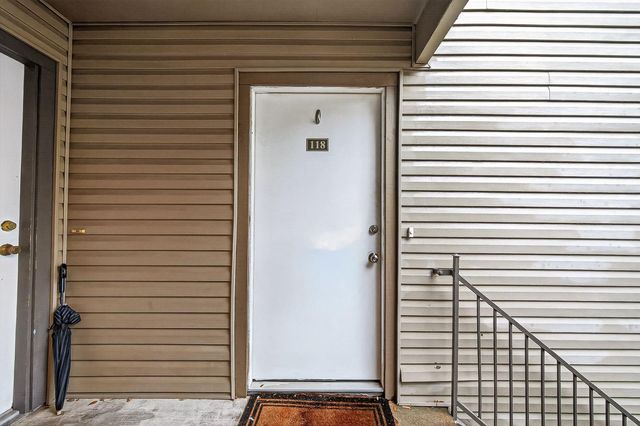 9707 Richmond Avenue 118, Houston, TX 77042