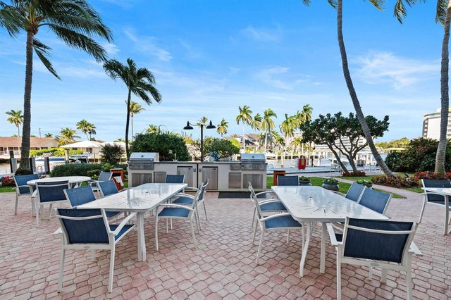 140 NE 28th Avenue 406, Pompano Beach, FL 33062