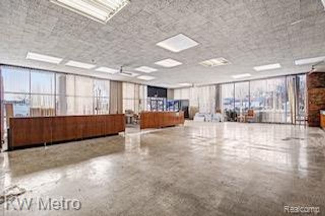 12336 Morang Drive, Detroit, MI 48224