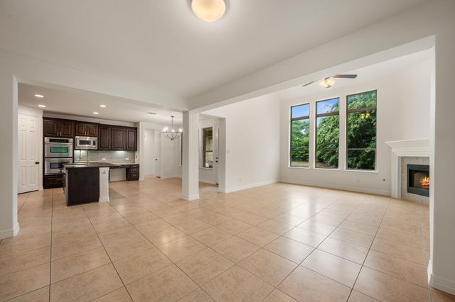 2201 Quarry LOOP, Leander, TX 78641