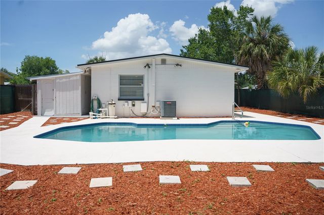 6552 S WEST SHORE CIRCLE, Tampa, FL 33616