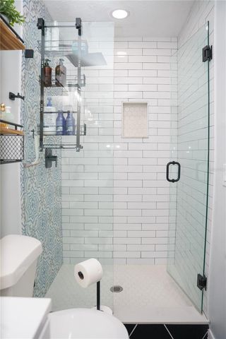 6552 S WEST SHORE CIRCLE, Tampa, FL 33616