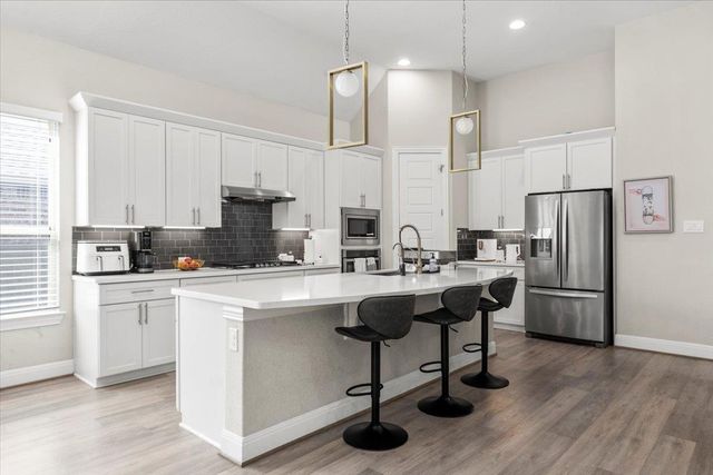 1504 Saddlespur LN, Leander, TX 78641