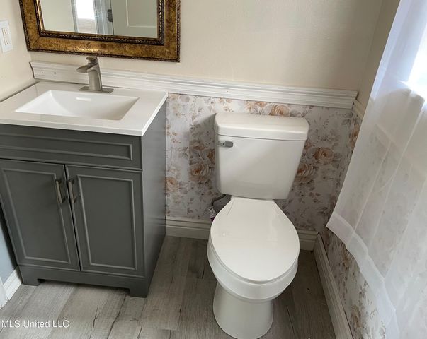 2302 Dogwood Street, Pascagoula, MS 39567