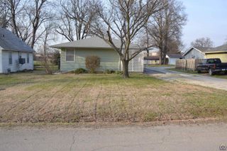 414 Lincoln ST, Osage City, KS 66523