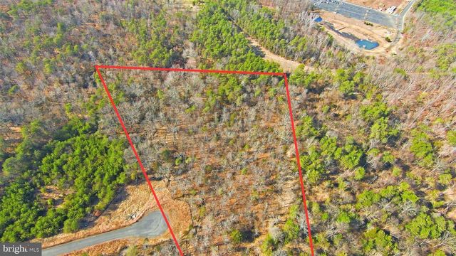 7030 JAY CT, Centreville, VA 20121