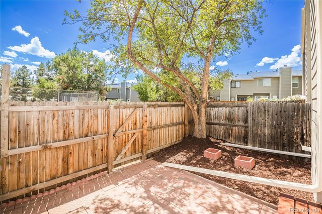 8765 Carr Loop, Arvada, CO 80005