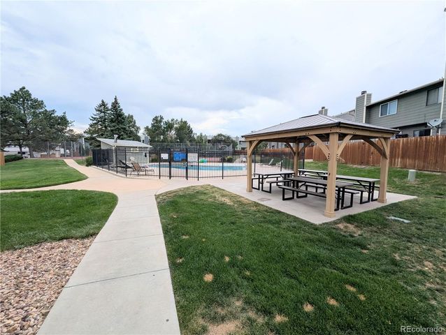 8765 Carr Loop, Arvada, CO 80005