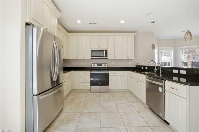 115 Wall ST, Portsmouth, VA 23702